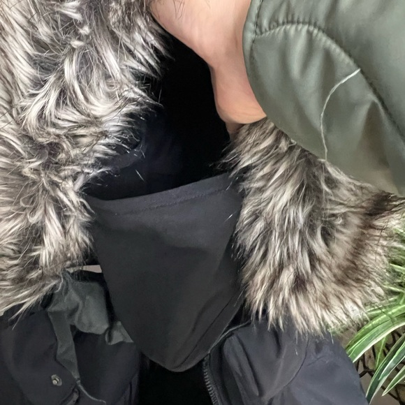 Men’s North Face Thick Parka with face shield n hood men’s medium - Picture 12 of 12